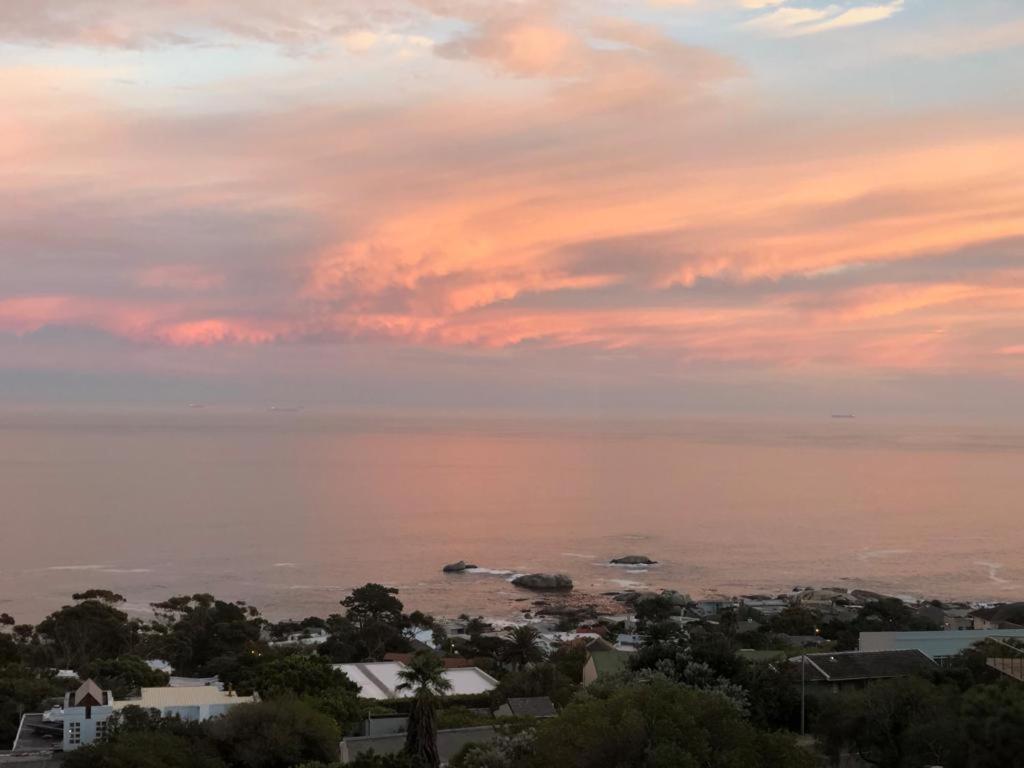 Camps Bay Blue Self-Catering Studios Fokváros Kültér fotó