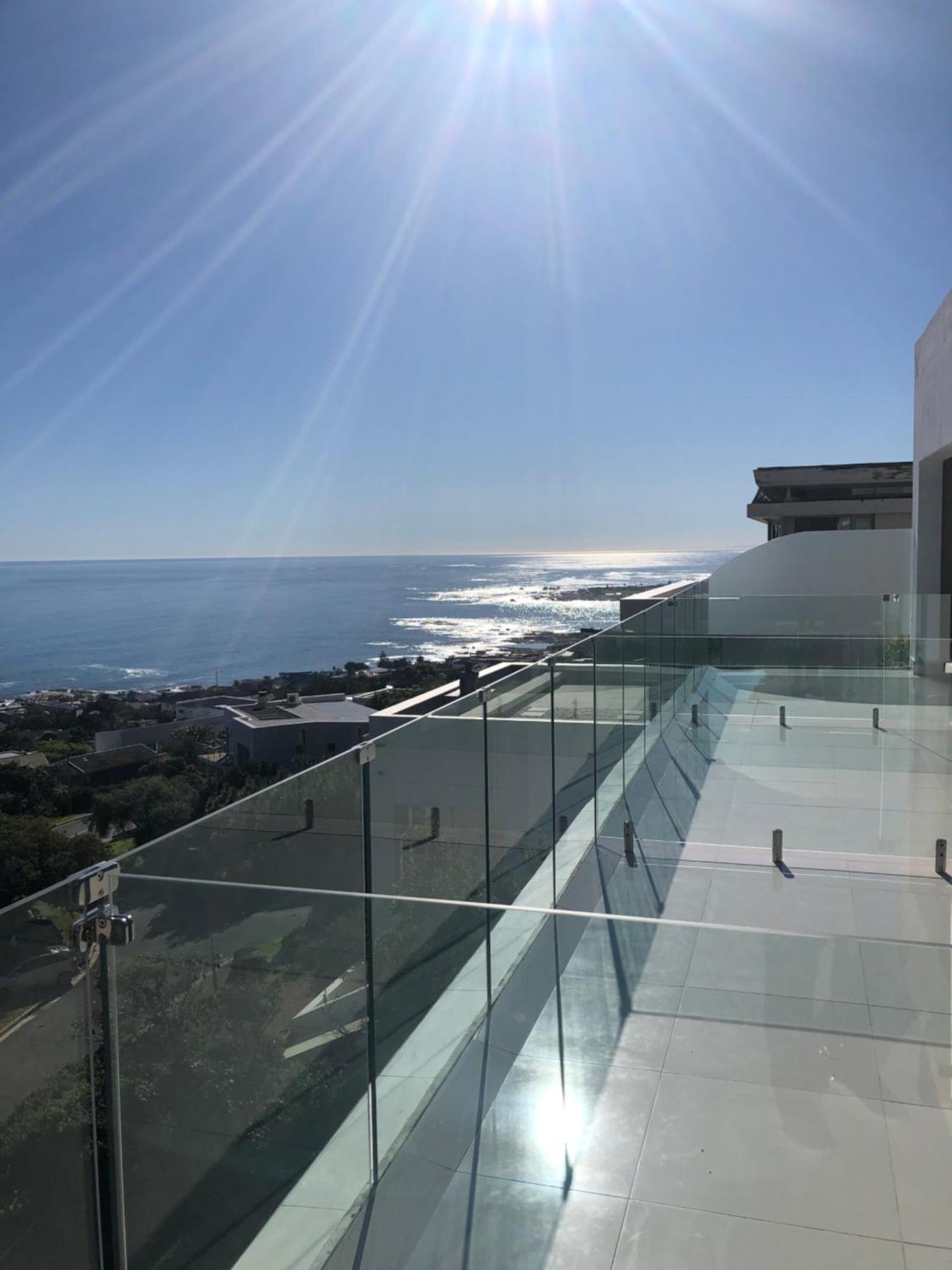 Camps Bay Blue Self-Catering Studios Fokváros Kültér fotó